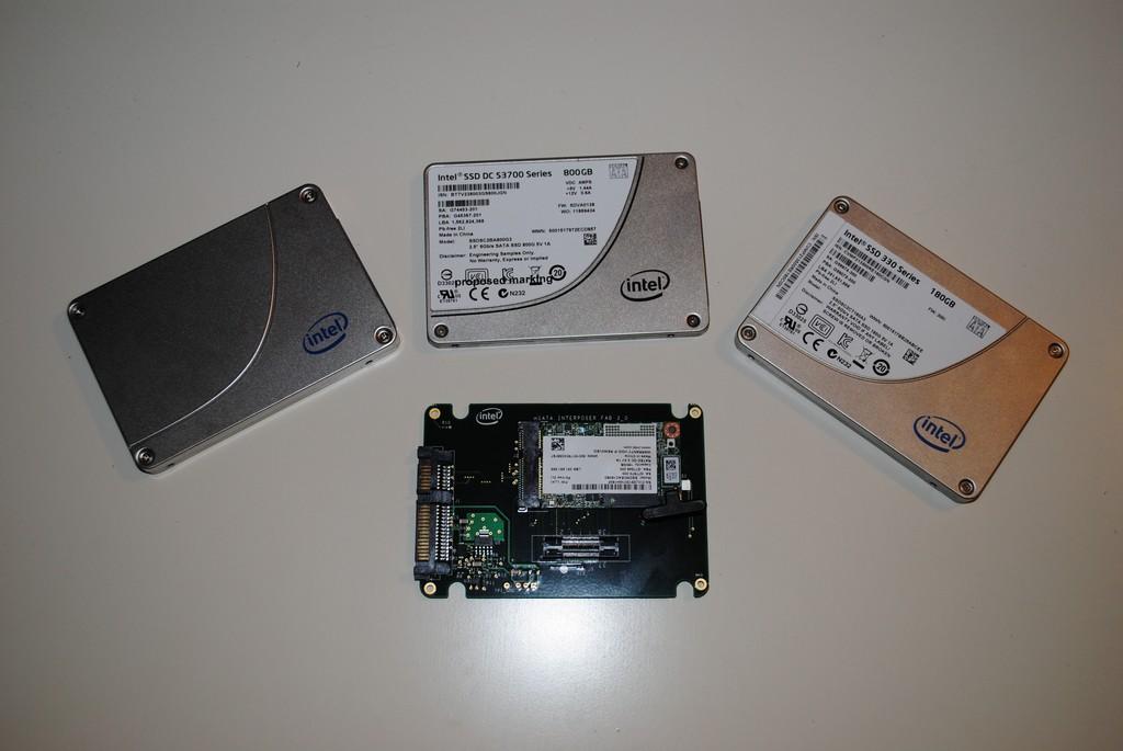 Intel SSDs - 41