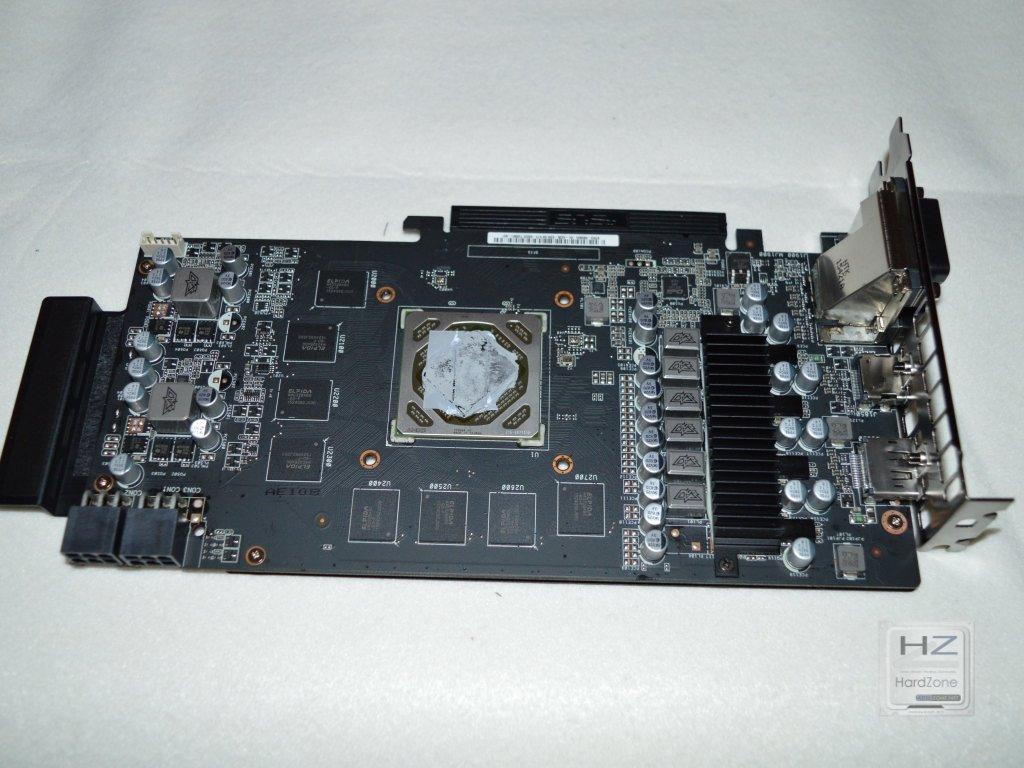 Asus Radeon R9 380X STRIX -024