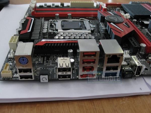 asus_maximus_iii_formula_06