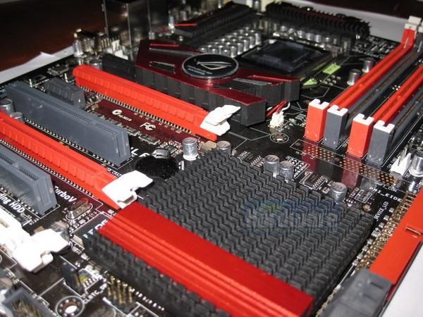 asus_maximus_iii_formula_09