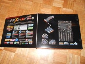 Gigabyte 990FXA-UD7 - 03