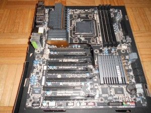 Gigabyte 990FXA-UD7 - 08