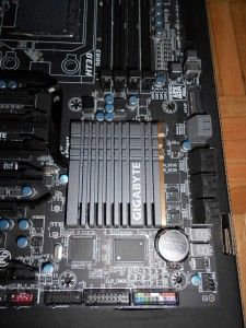 Gigabyte 990FXA-UD7 - 12
