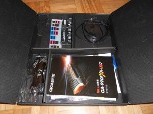 Gigabyte 990FXA-UD7 - 15