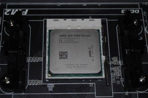 Gigabyte F2A85X-UP4 - 11