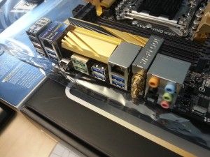 ASUS X79 Deluxe ivy bridge-e conexiones