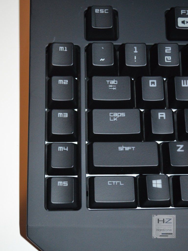 Razer Blackwidow Ultimate Chroma -014