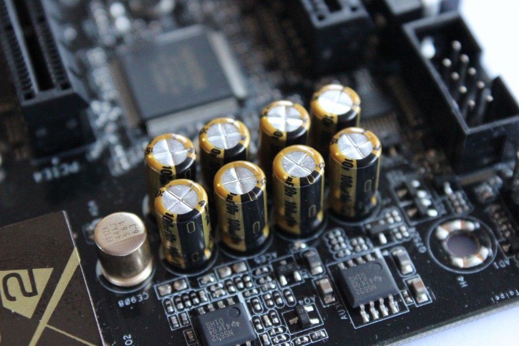 detalle condensadores audio