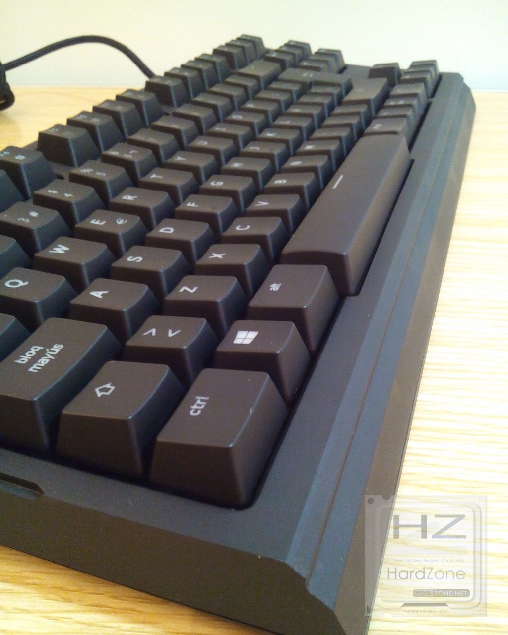 Aorus Thunder K7_053