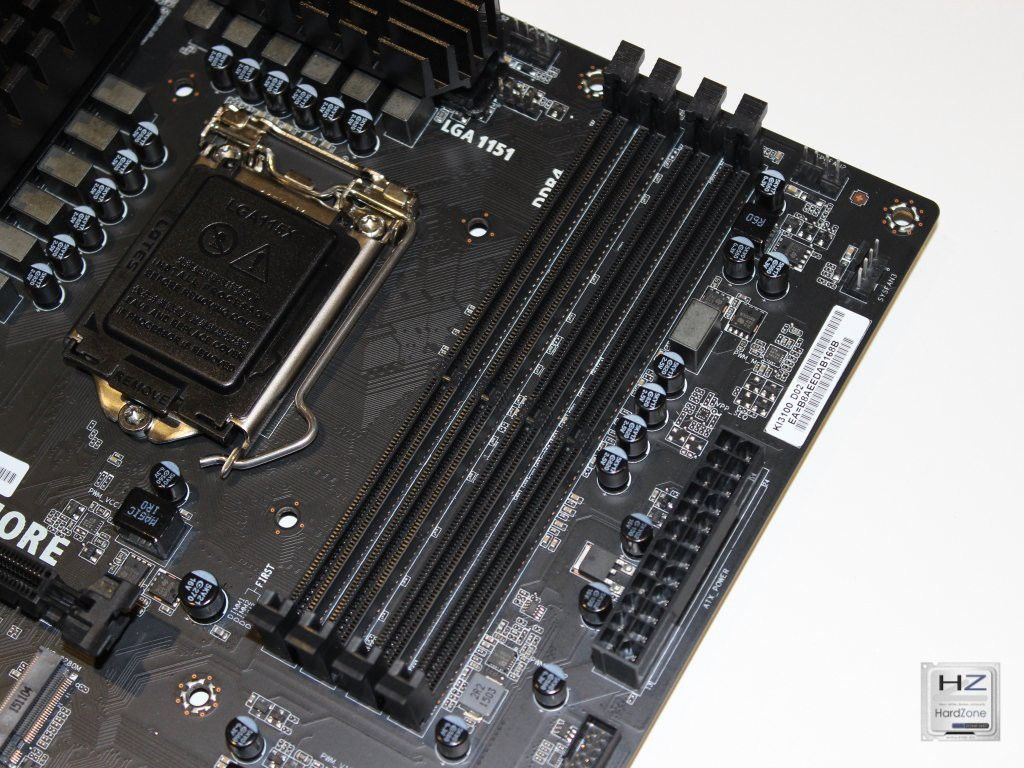 CLAYMORE026