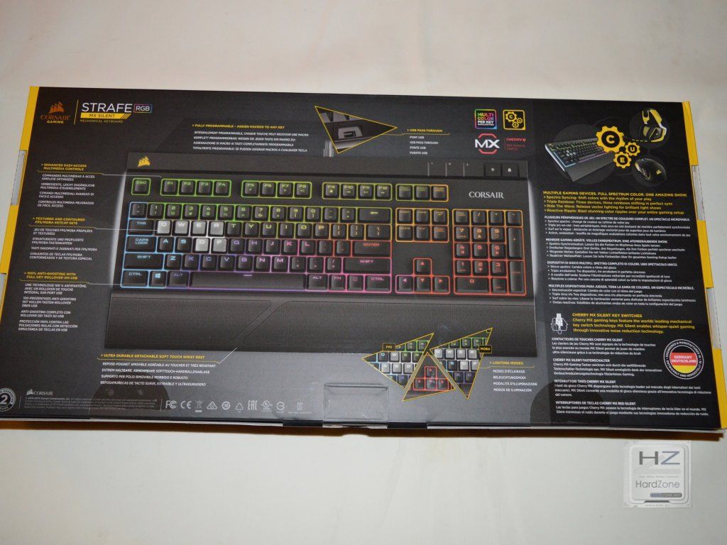 Corsair STRAFE RGB -003