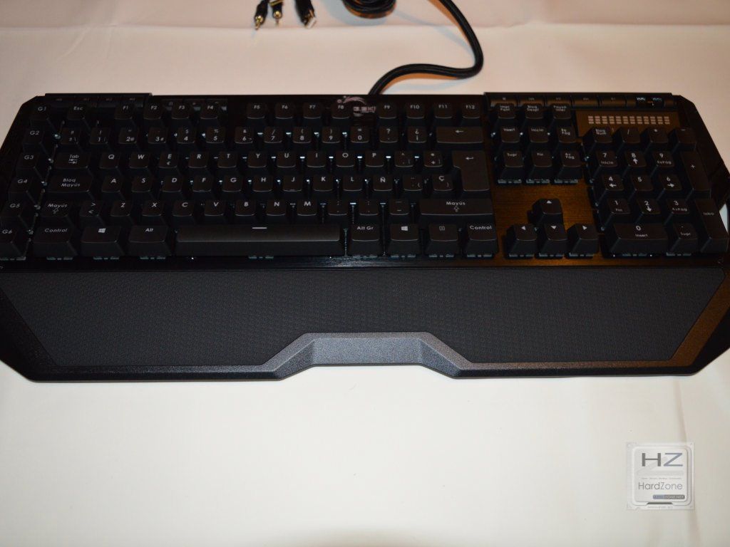 G Skill Ripjaws KM780 RGB -038
