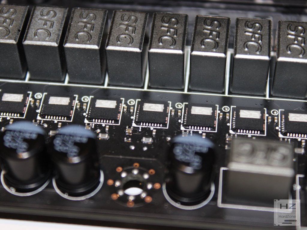 GODLIKE013