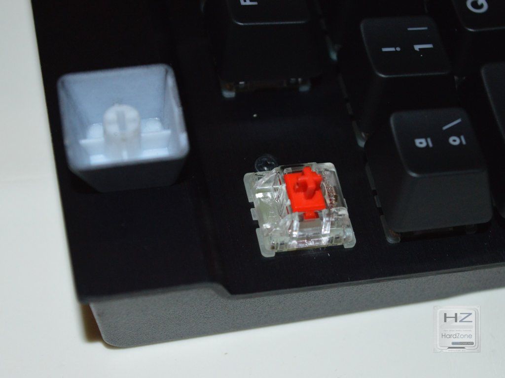 Corsair K65 RGB -013