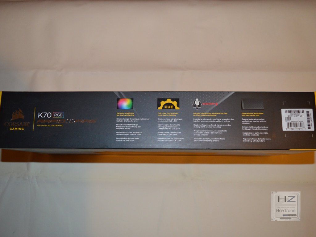 Corsair K70 RapidFire RGB -005