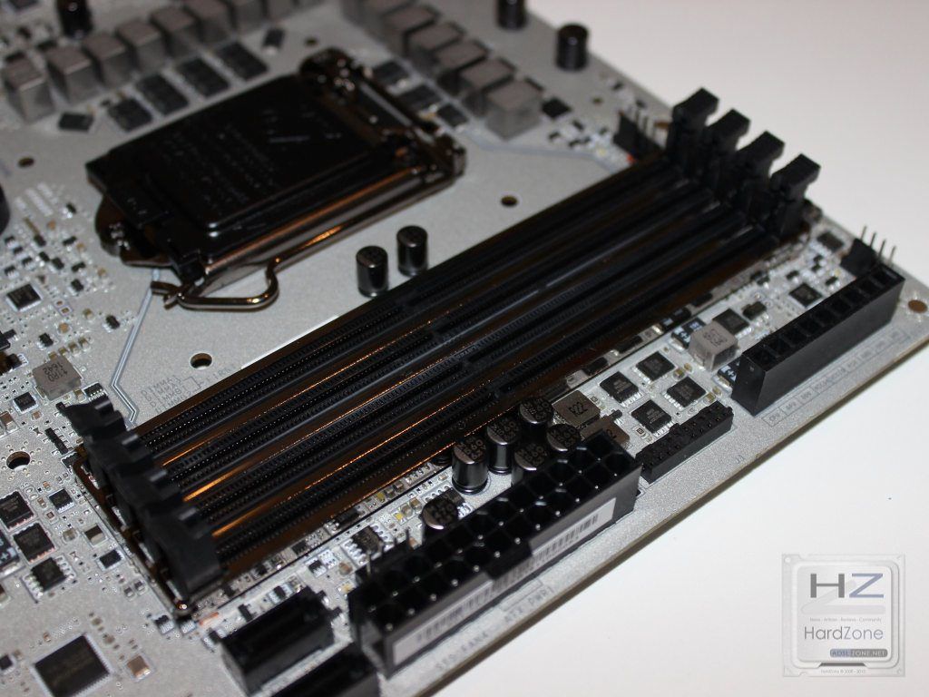 Z270-titanium-0048-1024x768.jpg