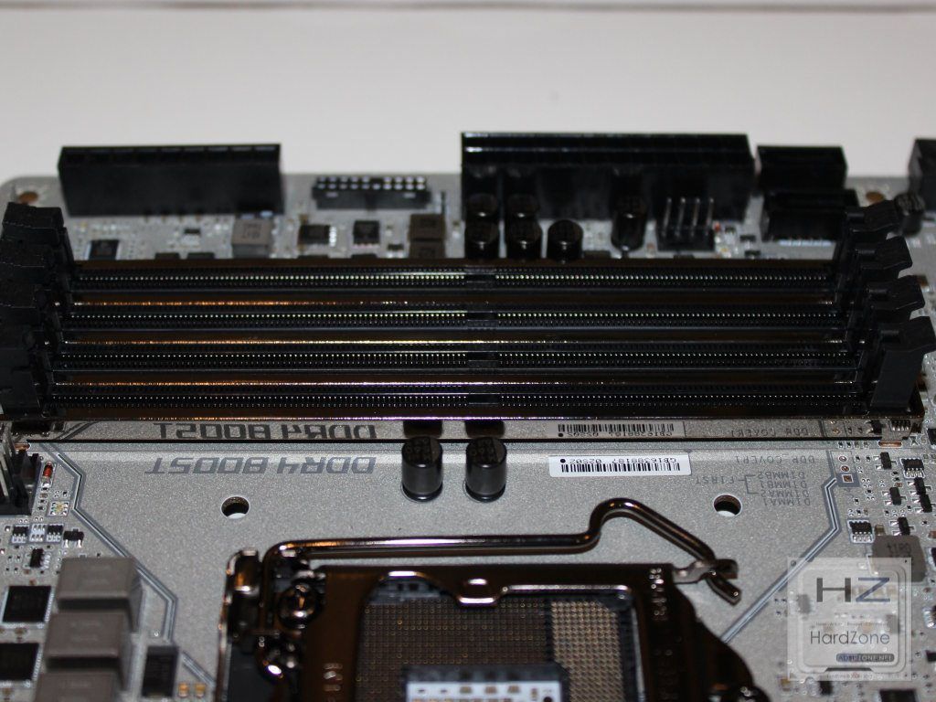 Z270-titanium-0052-1024x768.jpg