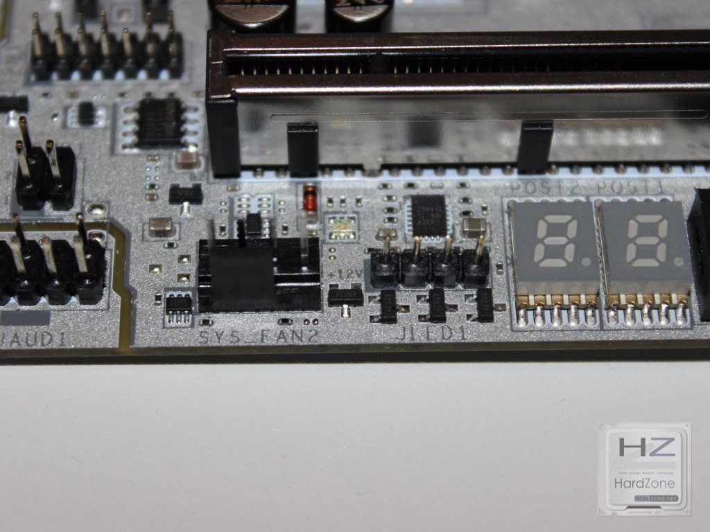 Z270-titanium-0077-1024x768.jpg
