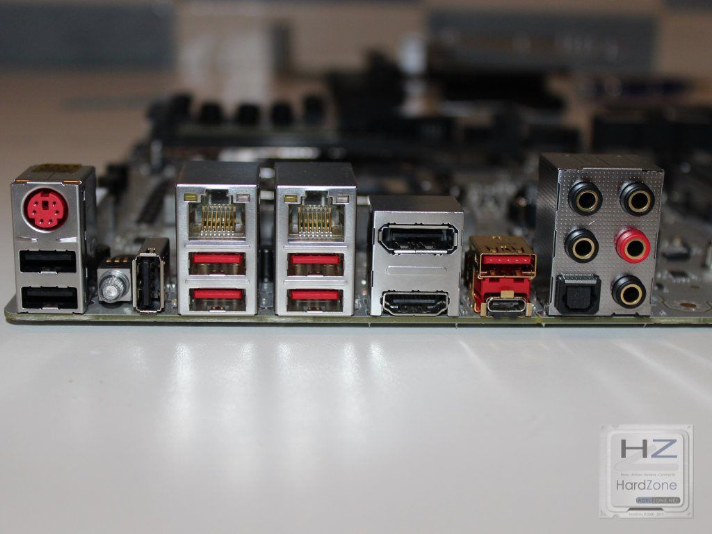 Z270-titanium-0116-1024x768.jpg
