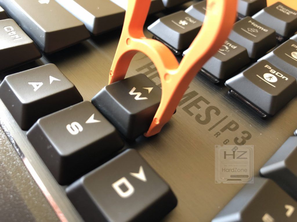 Extraer teclas GAMDIAS Hermes P3