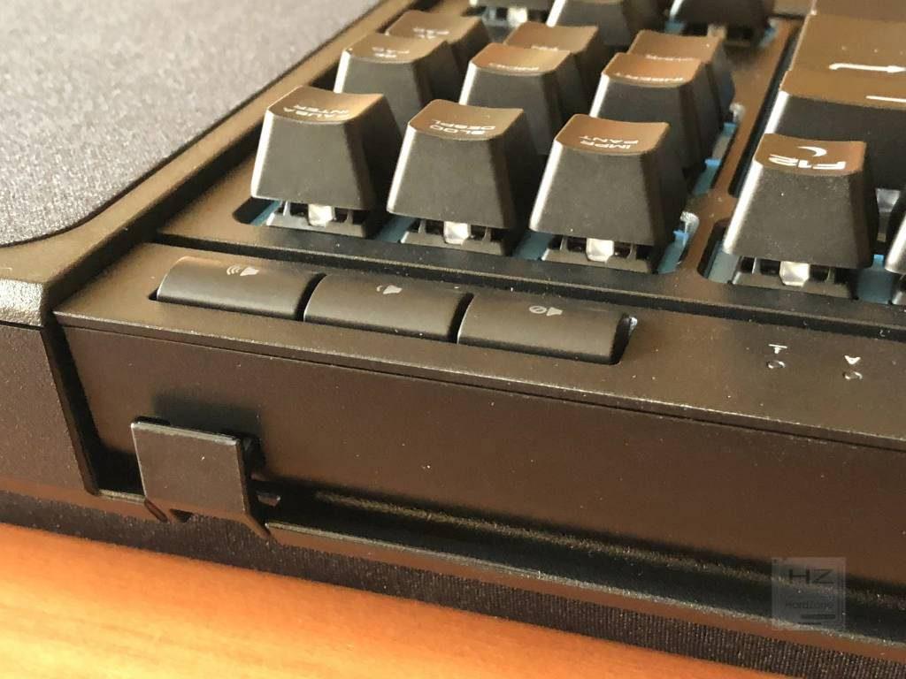 Corsair K63 Gaming Lapboard - Pestaña teclado 2