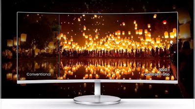 Monitor de PC mostrando una imagen de alta calidad en un escritorio de trabajo, ilustrando la importancia del contraste de imagen