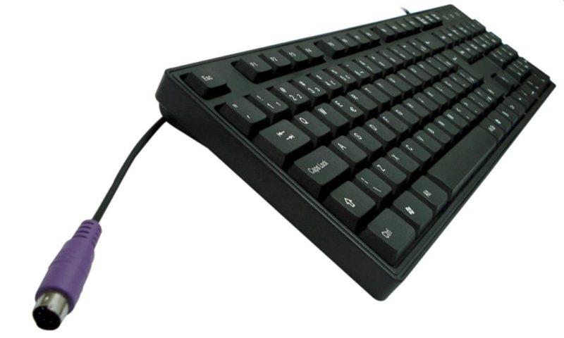 PS/2 o USB: qué conector es mejor para teclado