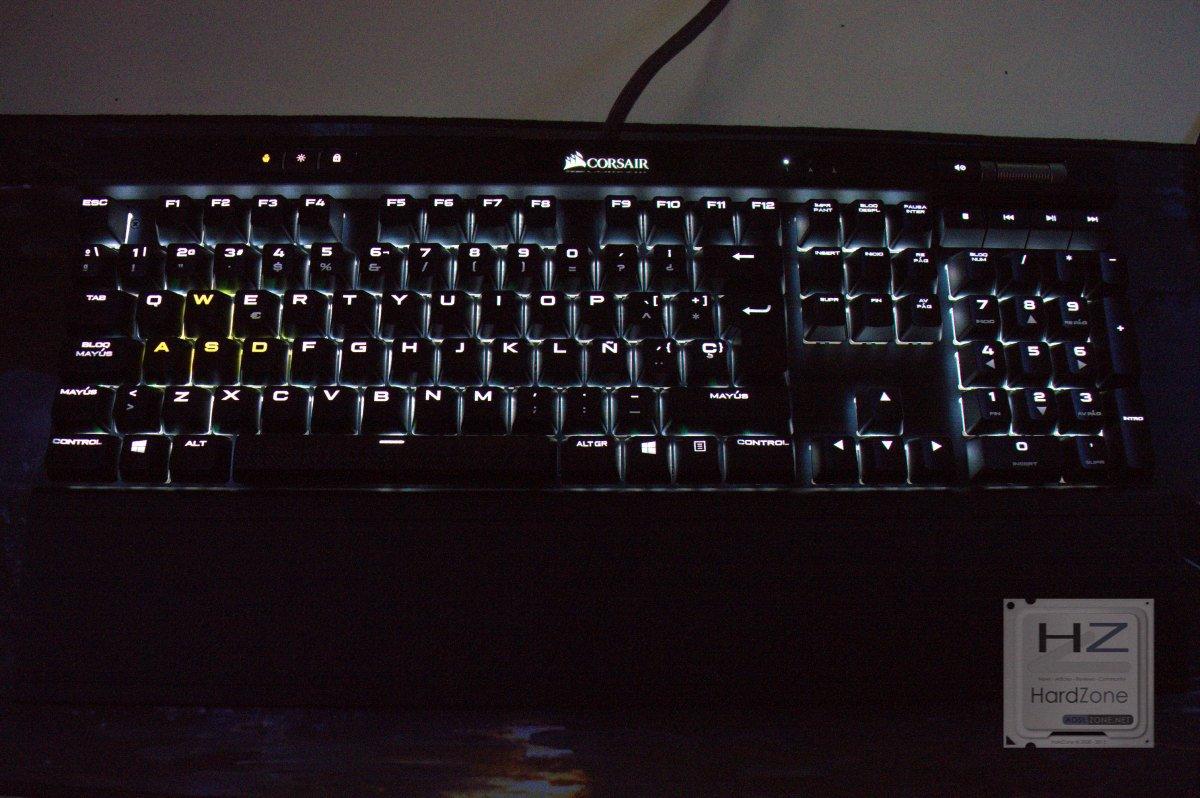 Corsair RGB MK.2, review: teclado mecánico premium