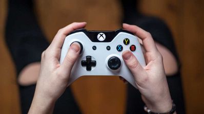 mando xbox one vs dualshock 4