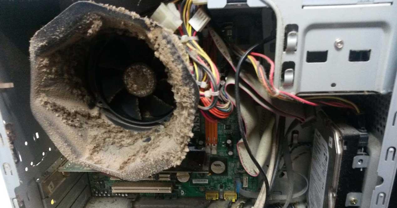 PC-sucio polvo procesador calienta