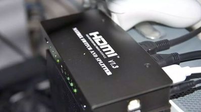 Separa señal HDMI con Splitter
