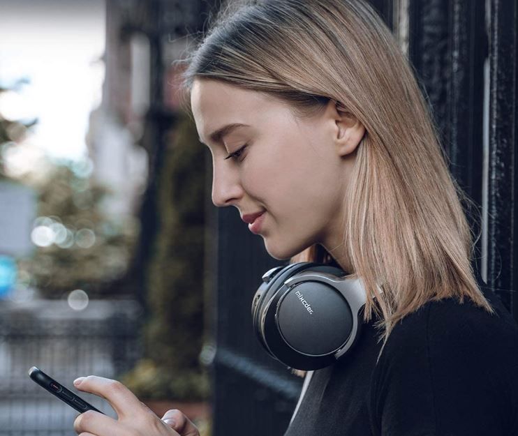 Mixcder E7