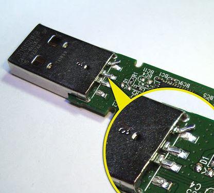 conector USB al PCB roto