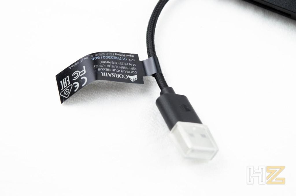 Corsair iCUE Nexus conexión USB