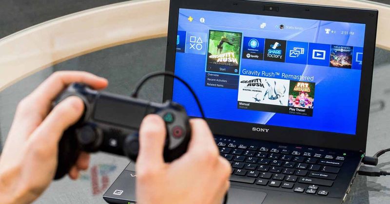 How to Play with a Console on a Laptop Screen