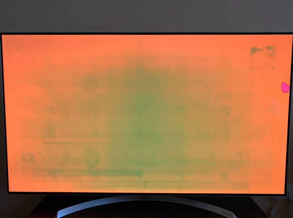 Este monitor OLED utiliza IA para prevenir el efecto quemado