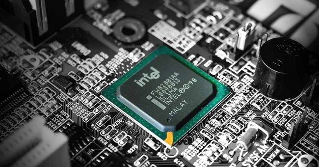 C State on Intel Processors, What it is, How it Works and What it is for