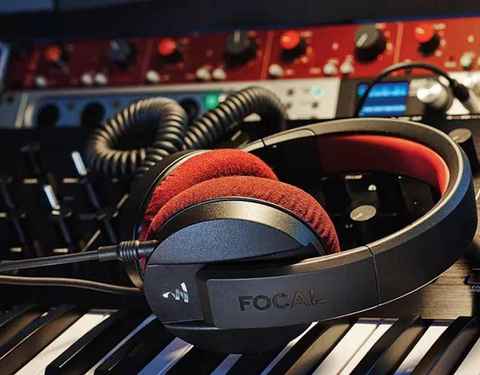 Buena autonomía y sonido de alta calidad: estos auriculares inalámbricos de  Google están rebajados 63 euros