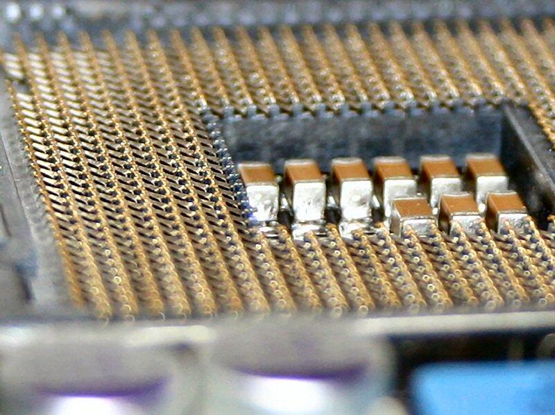 CPU socket pini