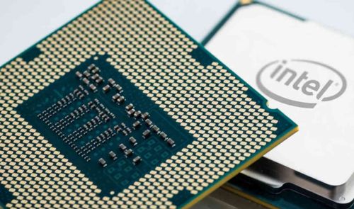 CPU generica Intel anverso reverso