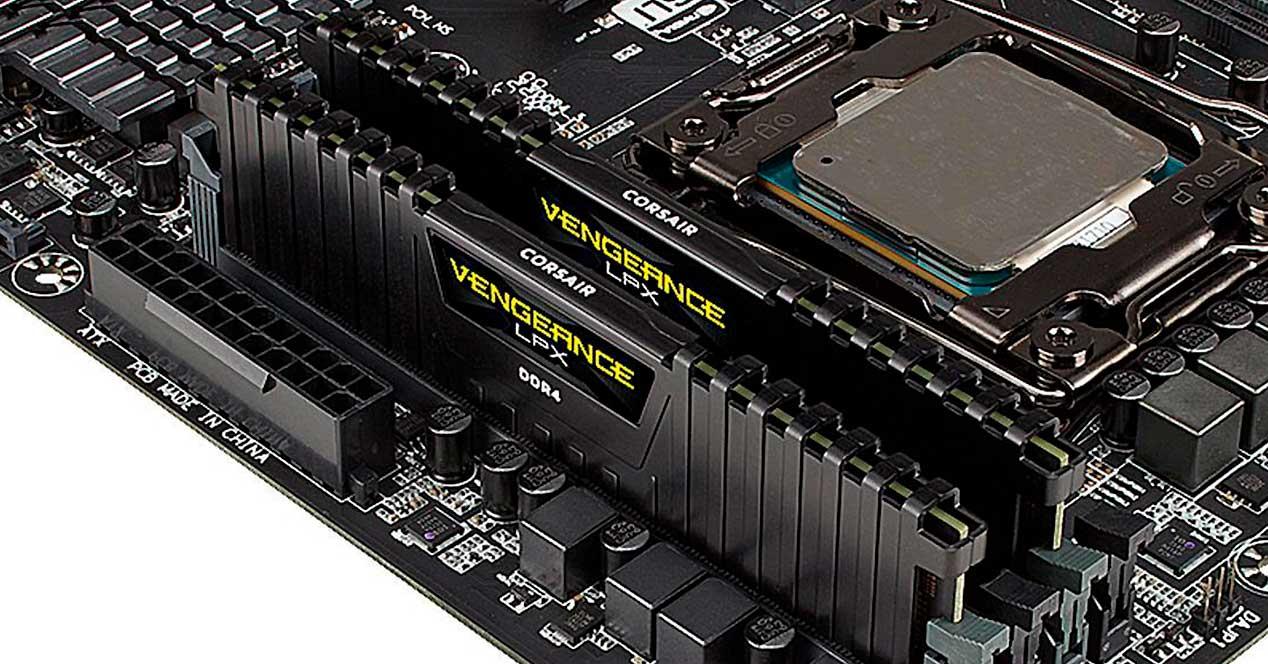 Corsair Vengeance LPX DDR4-RAM Intel AMD