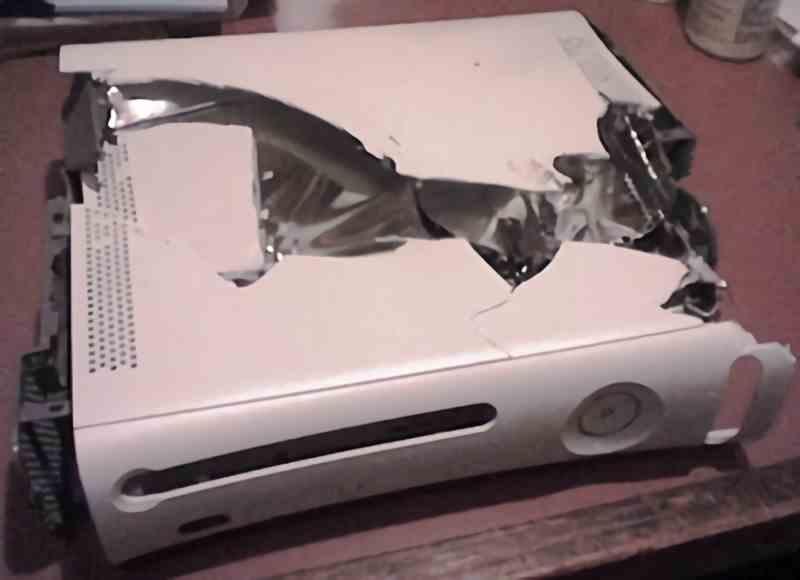 Xbox 360 Broken