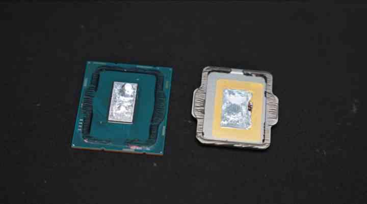 Intel Core 12 encapsulado desmontado