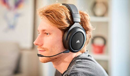 CORSAIR-HS70-PRO-CARBON-10