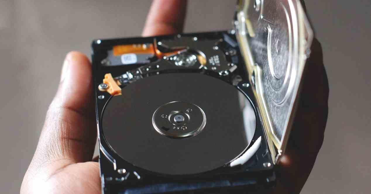 Varios para jugar Ingenieros Formas de conectar un disco duro antiguo para extraer sus datos