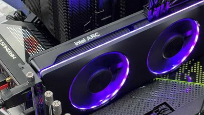Intel ARC Alchemist montada