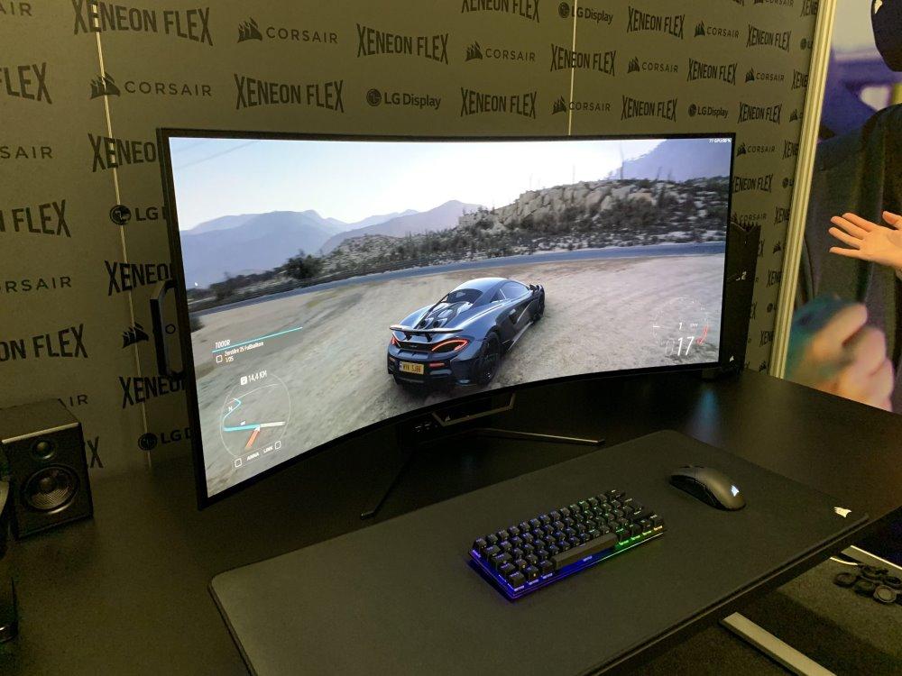 novo monitor gaming corsair curvado