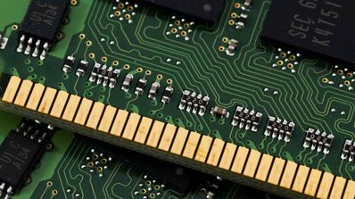 UltraRAM III-V
