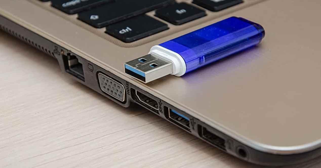 Puertos USB Pendrive