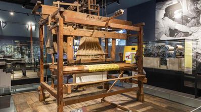 Primer ordenador historia telar Jacquard Loom